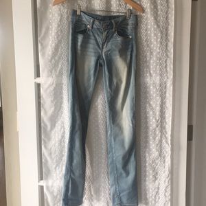 Light wash jeans